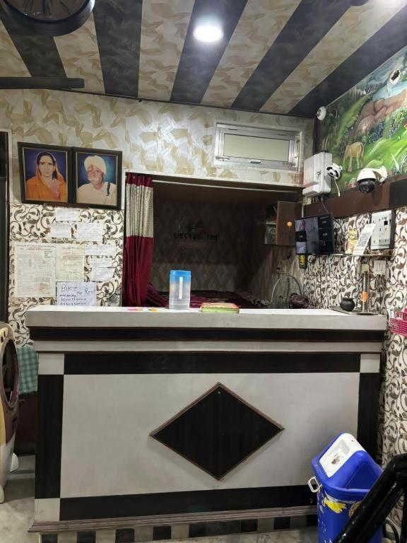 Maatu Shri Comfort Stay-Guest House Mathura Exteriér fotografie